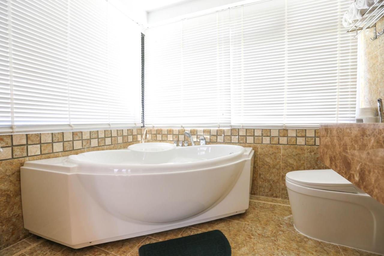 Skyview Hotel ダラット エクステリア 写真